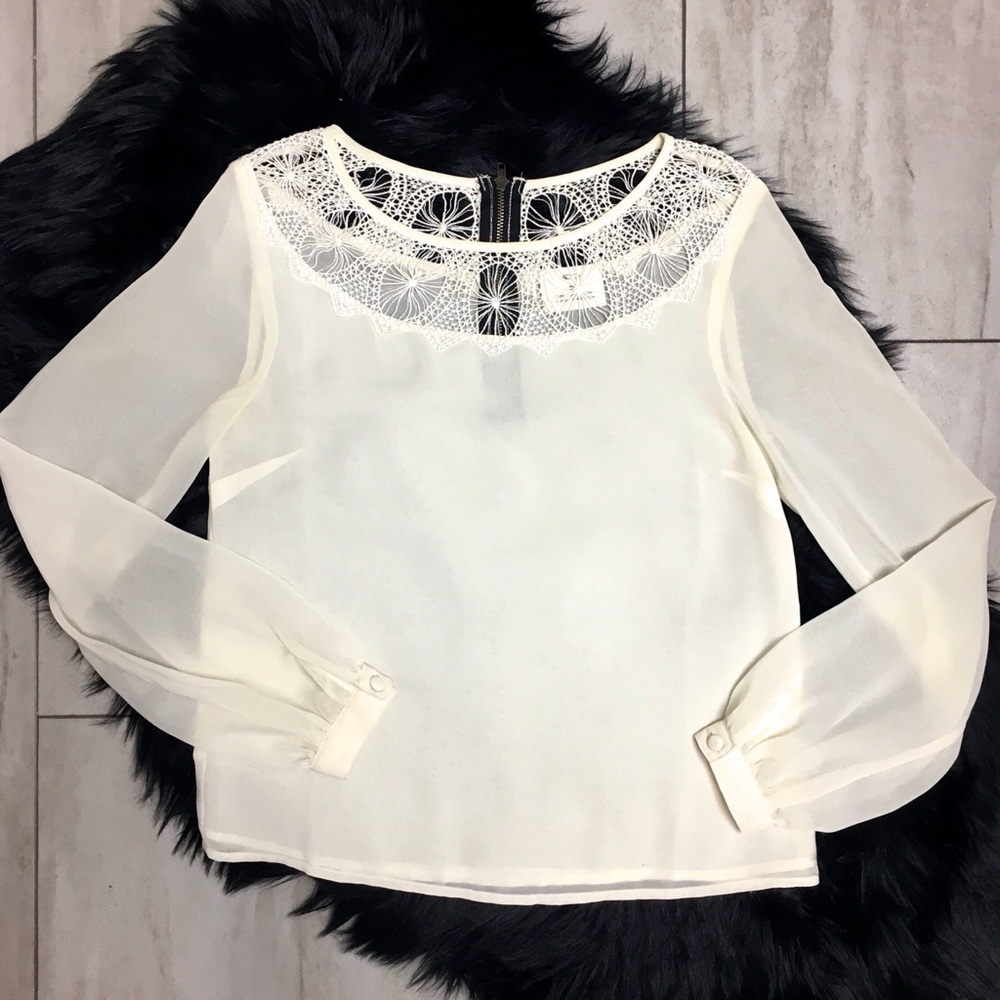 Anthropologie Pins and Needles lace Vintage blouse
